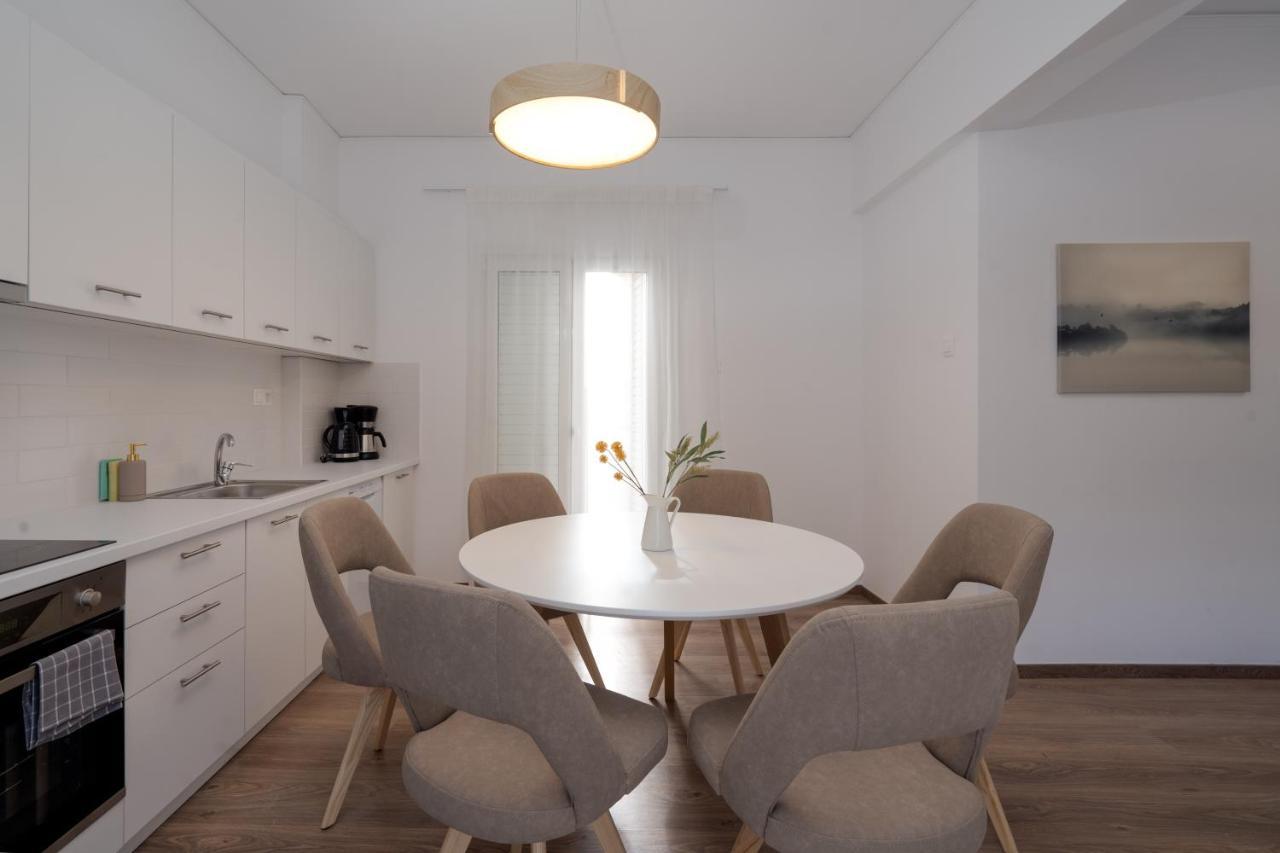 Athens Hideout Apt, Big Rooftop With City View Apartman Kültér fotó