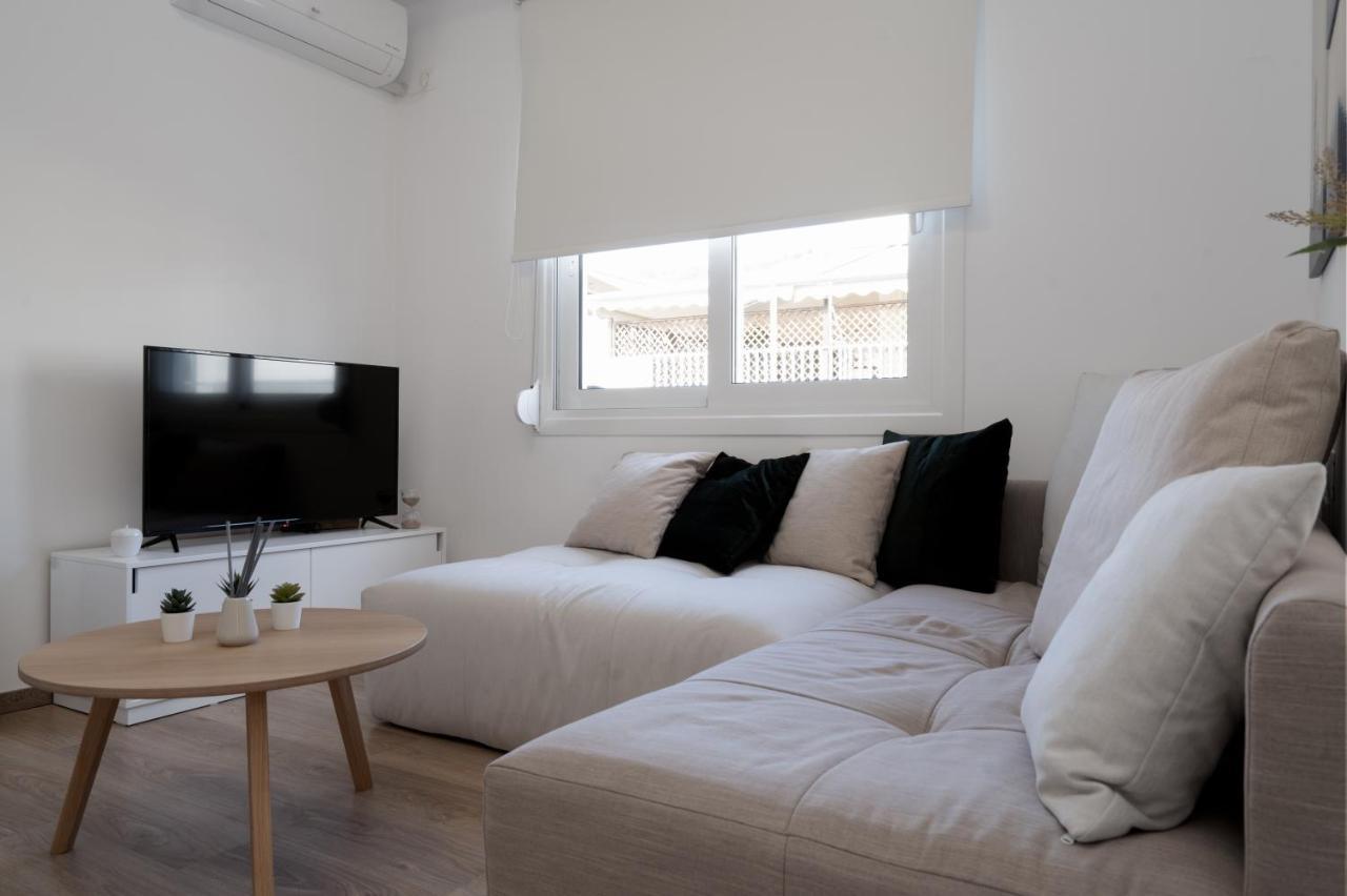 Athens Hideout Apt, Big Rooftop With City View Apartman Kültér fotó